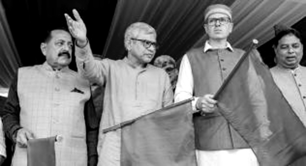 vande bharat jammu to srinagar